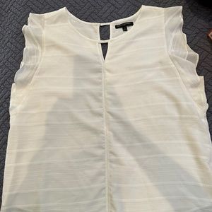 Banana Republic White Flutter Sleeve Top, EUC, Size XL